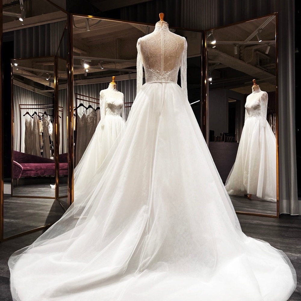 New! Hand-Made 2-way Elegant White Lace Wedding Dress